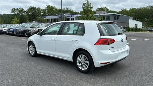 2016 Volkswagen Golf TSI S 4-Door