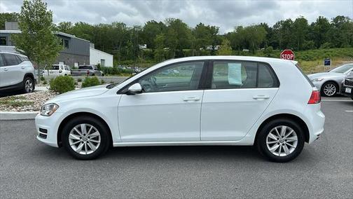 2016 Volkswagen Golf TSI S 4-Door