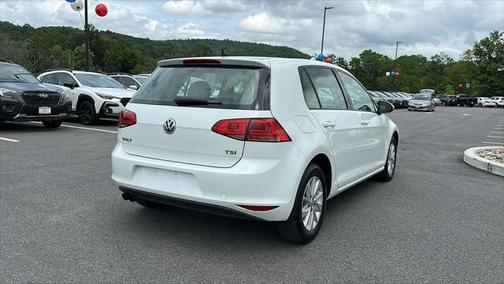 2016 Volkswagen Golf TSI S 4-Door