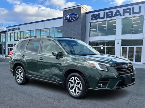 2023 Subaru Forester Premium