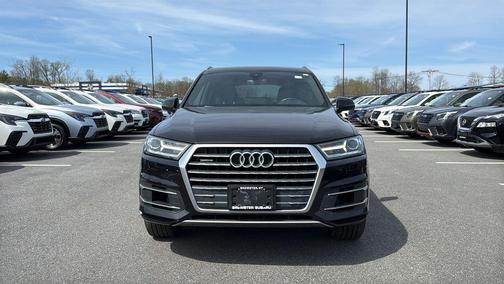 Orca Black Metallic 2019 Audi Q7 55 Premium