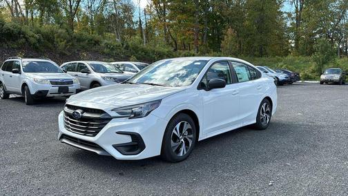2025 Subaru Legacy Base