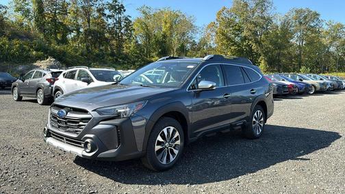 2025 Subaru Outback Touring