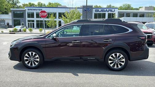 Dark Mahogany Pearl 2023 Subaru Outback Touring