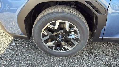 2025 Subaru Forester Base