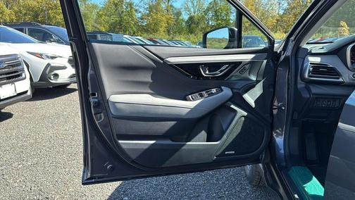 2025 Subaru Outback Limited XT