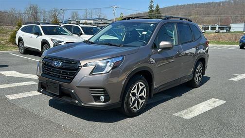 2023 Subaru Forester Premium