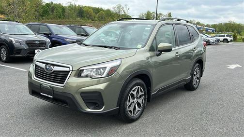Jasper Green Metallic 2019 Subaru Forester Premium