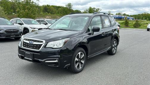 Crystal Black Silica 2018 Subaru Forester 2.5i Premium