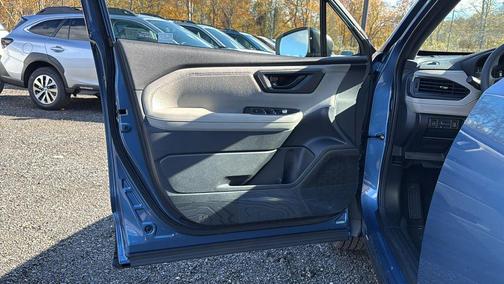 2025 Subaru Forester Premium