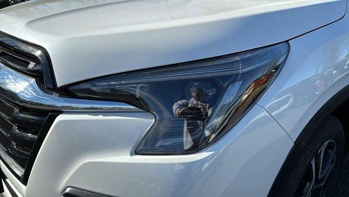 2025 Subaru Ascent Limited 8-Passenger