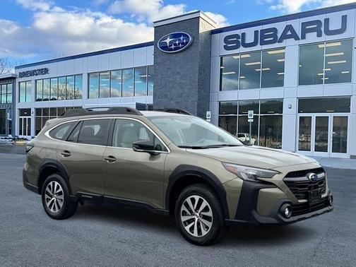 2025 Subaru Outback Premium