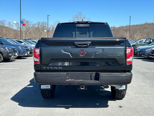 2023 Nissan Titan PRO-4X