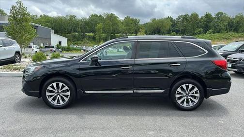 2018 Subaru Outback 2.5i Touring