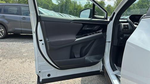2025 Subaru Solterra Premium