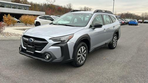 2023 Subaru Outback Base