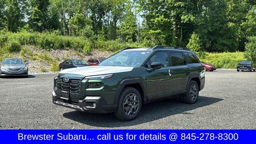 Deep Emerald Green Pearl 2026 Subaru Outback Premium