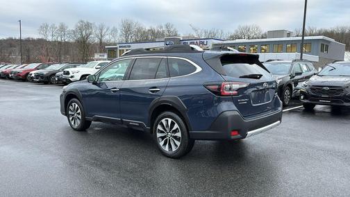 2025 Subaru Outback Touring XT