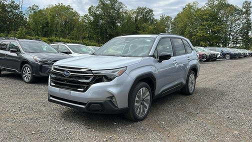 2025 Subaru Forester Touring