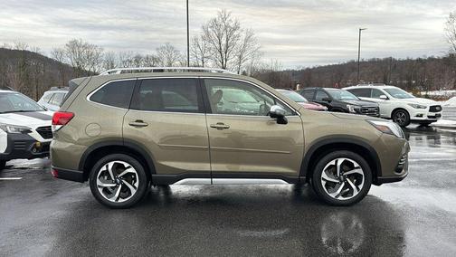 2023 Subaru Forester Touring