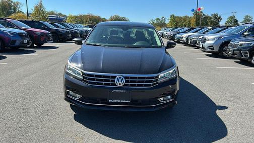 2017 Volkswagen Passat 1.8T SEL Premium
