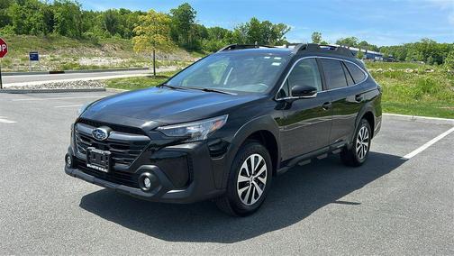 Crystal Black Silica 2025 Subaru Outback Premium