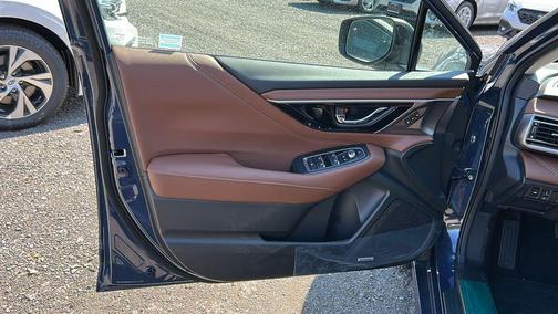 2025 Subaru Legacy Touring XT
