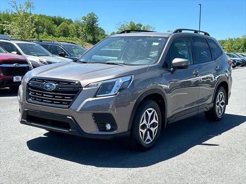2024 Subaru Forester Premium