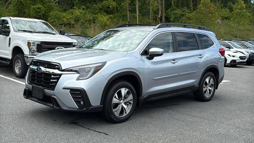 Ice Silver Metallic 2025 Subaru Ascent Premium 7-Passenger