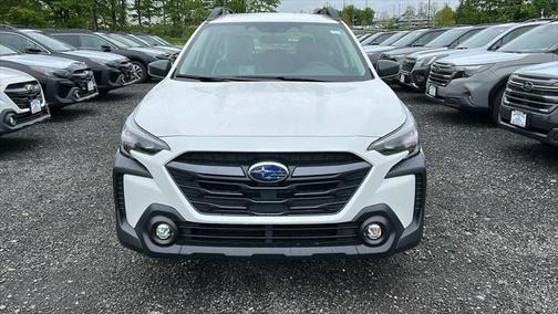 2025 Subaru Outback Base