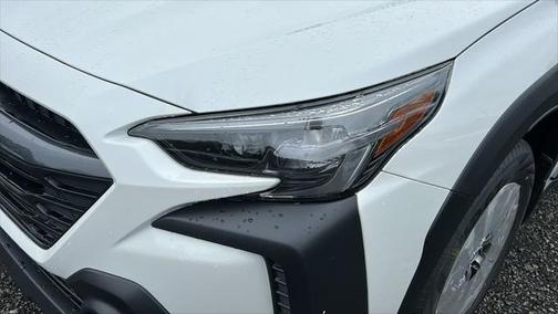 2025 Subaru Outback Base