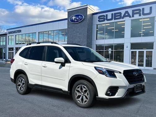 2024 Subaru Forester Premium