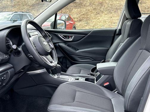 Crystal White Pearl 2024 Subaru Forester Premium