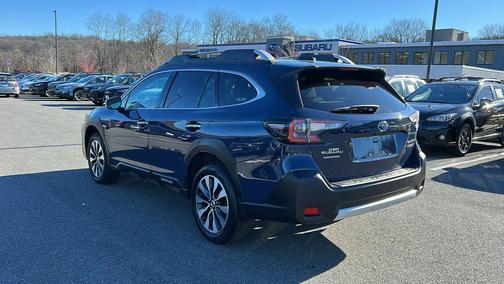 2023 Subaru Outback Touring XT