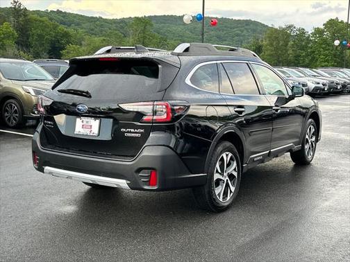 2022 Subaru Outback Touring