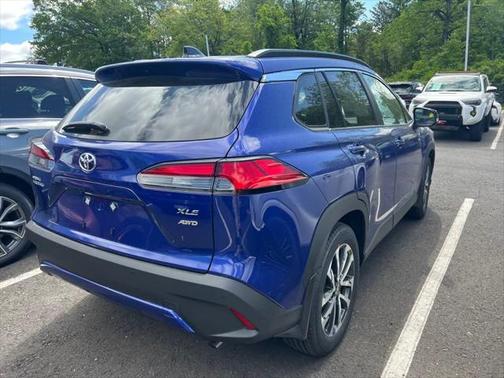 2025 Toyota Corolla Cross XLE