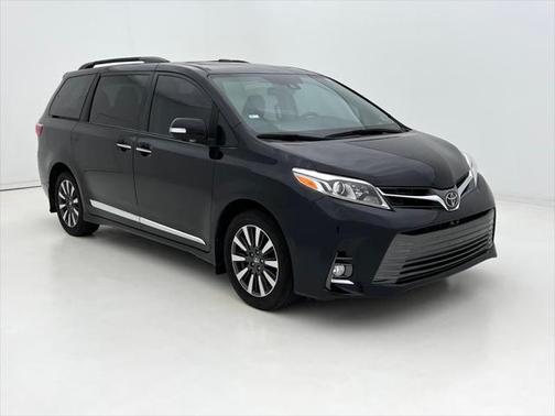 2018 Toyota Sienna Limited Premium