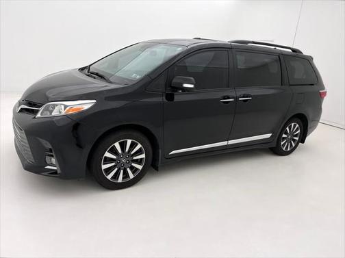 2018 Toyota Sienna Limited Premium