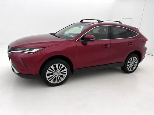 2022 Toyota Venza XLE