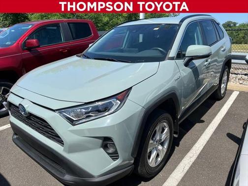 2021 Toyota RAV4 Hybrid XLE