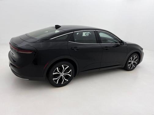 2025 Toyota Crown XLE