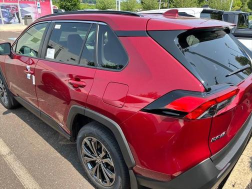 2025 Toyota RAV4 Hybrid XLE Premium