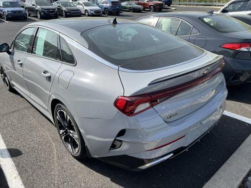 2021 Kia K5 GT-Line