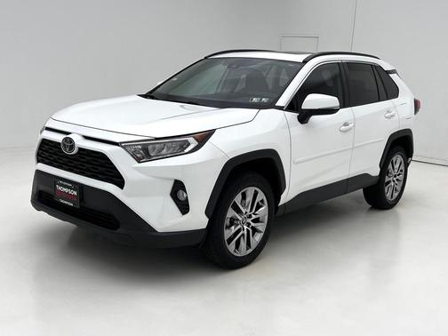2020 Toyota RAV4 XLE Premium