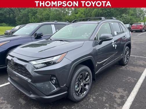 2025 Toyota RAV4 Hybrid XLE Premium