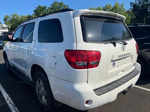 2013 Toyota Sequoia SR5