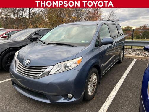 2015 Toyota Sienna XLE Premium