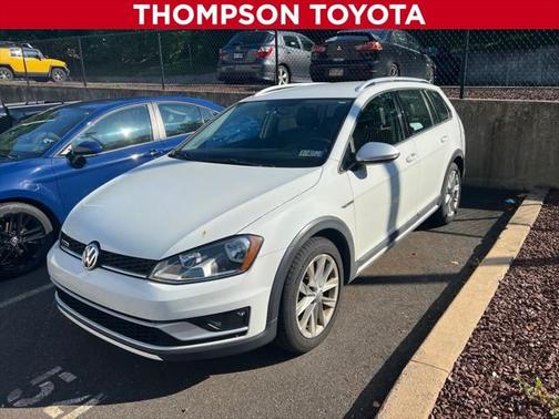2017 Volkswagen Golf Alltrack TSI S