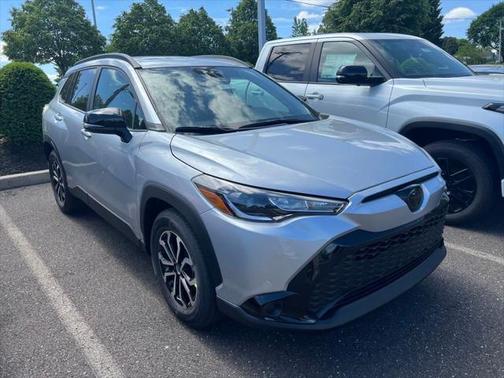 2025 Toyota Corolla Hybrid SE