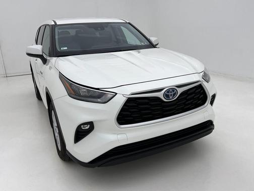 2020 Toyota Highlander Hybrid LE